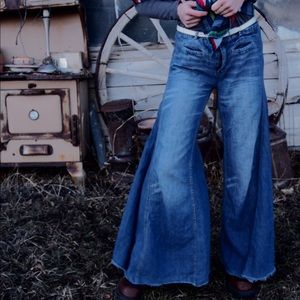Free people super flare Jean ♥️